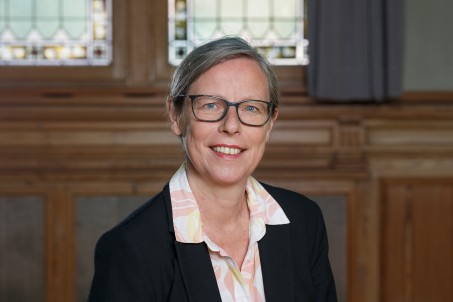 Das Bild zeigt Prof. Dr. Birgit Janssen.