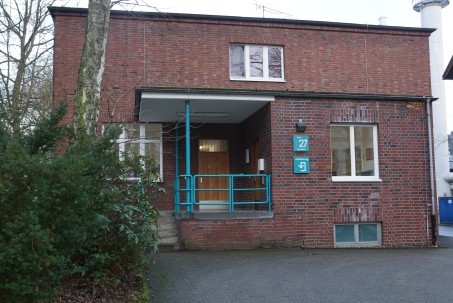 Gebäude der Apotheke, Haus 27